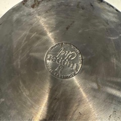 タッパーウェア　中サイズフライパン 蓋付きの画像