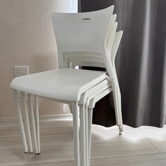 ダイニングチェア 白 4脚セットの画像