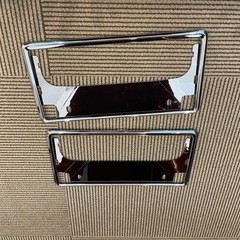 ナンバーフレーム　シルバーの画像