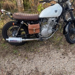 スズキグラストラッカーちょい改造車自賠責ありますの画像