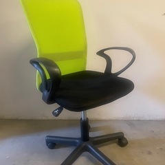 オフィスチェア| デスクチェアの画像