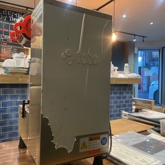 カップシーラー機の画像