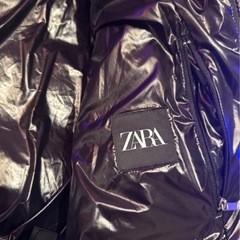 ZARA ダウンフェザー100%　パフジャケット S 黒の画像