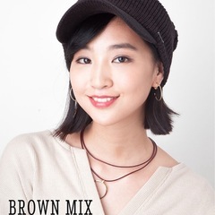 今期★ブラウンミックス つば付きニットキャップ ケーブル編みの画像