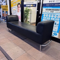 ACTIS PUPPY カウチソファ レザーの画像