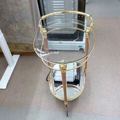 ヨーロピアン キッチンワゴン ガラス天板 キャスター スペイン製 サイドテーブル キッチン収納 アンティーク風 ゴールド 西岡店 の画像