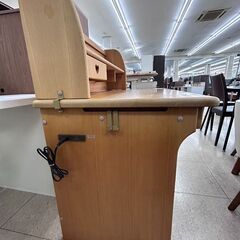 ★リユースのサカイ高崎店★TJ13798  学習机 茶 H64×D65×W108 クリーニング済みの画像