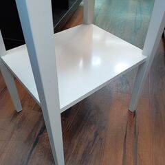 サイドテーブル　サイドラック　ミニテーブル　シェルフ　引き出し付き　白　ホワイト　サイズ（約）幅47×奥35×高70　　■近隣配送無料 買取GO‼　栄和店の画像