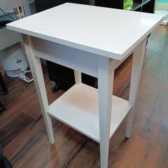 サイドテーブル　サイドラック　ミニテーブル　シェルフ　引き出し付き　白　ホワイト　サイズ（約）幅47×奥35×高70　　■近隣配送無料 買取GO‼　栄和店の画像