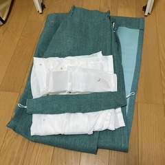 腰掛け窓　カーテン　レース付きの画像