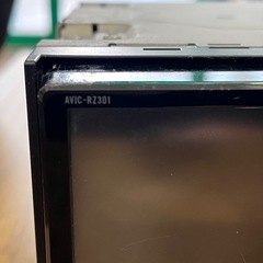 カロッツェリアAVIC-RZ301 楽ナビDVD/CD/SD/USB/AUXになります。の画像