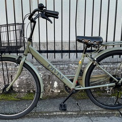 ＜整備済・美品車＞DIVINE/ディバイン・26インチ 外装6段変速・LEDオートライト 太タイヤ・鍵付きの画像