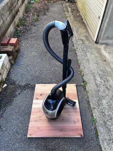 掃除機】SHARP 遠心分離キャニスター掃除機 サイクロン式 /コード式