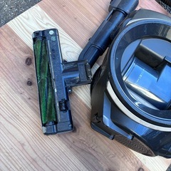 【掃除機】SHARP 遠心分離キャニスター掃除機 サイクロン式 /コード式の画像