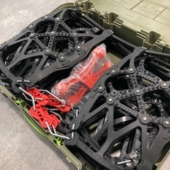 【ジモティー割】カーメイト 非金属 タイヤチェーン 未使用品（ID1718）の画像