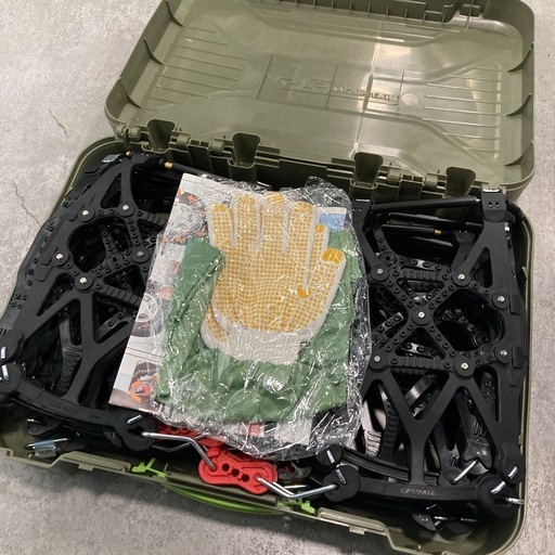 【ジモティー割】カーメイト 非金属 タイヤチェーン 未使用品（ID1718）