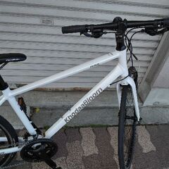 美品☆KhodaaBIoom[コーダーブルーム]RAIL LiGHT(レイル ライト)700c クロスバイク アルミ/18speed/ソリッドホワイトの画像