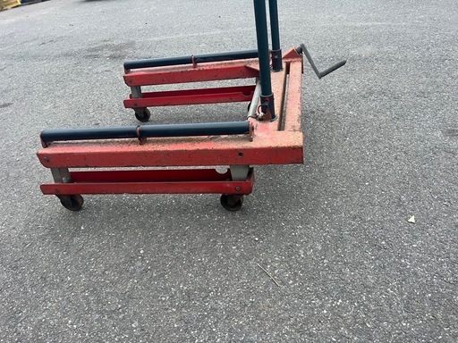 ホイールドーリー メーカー