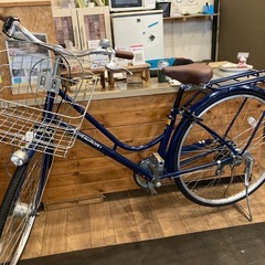 【SALE！防犯登録無料！前後タイヤ・チューブ新品！】LEDオートライト　6段変速　27インチ自転車　ネイビーブルーの画像