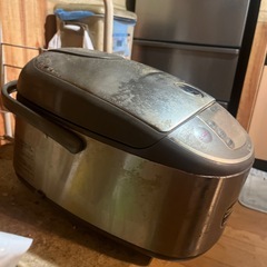 炊飯器の画像
