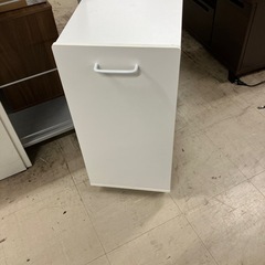 I2512-730 隙間ラック キャスター付き 中古の画像