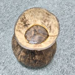 【手作り】ヤシの実小物入れの画像