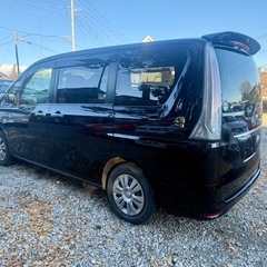 平成24年　日産セレナ　61,462kmの画像