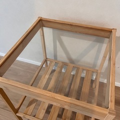 IKEA サイドテーブル ネスナの画像