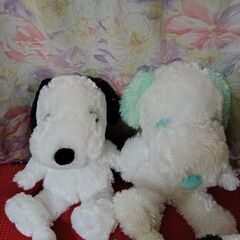 スヌーピーぬいぐるみ　2個300円の画像