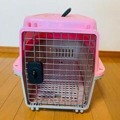 ペットキャリーの画像