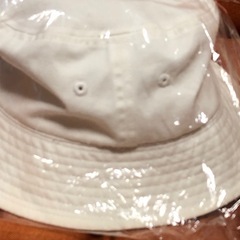 【クリーニング済み】ステューシー　バケットハット　白の画像