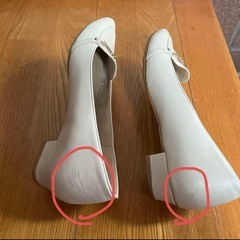 ルタロン　Le Talon ポインテッドトゥローファー ホワイトの画像