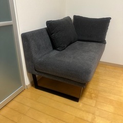 2人掛けソファ
の画像