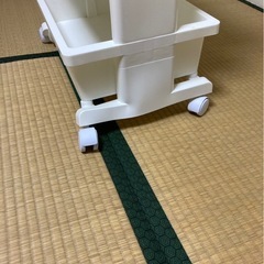 ホワイト３段ボックスの画像