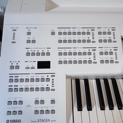 YAMAHA Electone STAGEA ELS-02 ホワイトの画像
