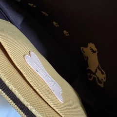 キタムラのカバンとハンカチの画像