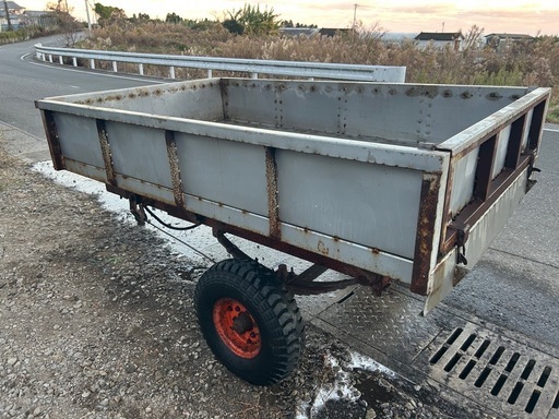 トレーラー　油圧ダンプ　トラクター用　率引タイプ　運搬車　搬送 荷台 牽引　油圧 資材　肥料　トラクター　宮崎　　