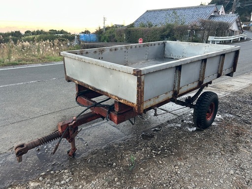 トレーラー　油圧ダンプ　トラクター用　率引タイプ　運搬車　搬送 荷台 牽引　油圧 資材　肥料　トラクター　宮崎　　