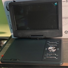 ※ 未使用に近い　夢グループ ワンセグポータブルDVDプレーヤー　9インチ　PDVD-W927-BK　車載用バッグ付き の画像