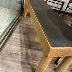 木のベンチの画像