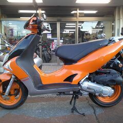 NO.5611　キムコ　スーパー９Ｓ 水冷２サイクルエンジン　前後ディスクブレーキ　オレンジ＆ブラック　☆彡の画像