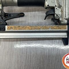 【中古】makita ﾏｷﾀ AT1025A 常圧ﾀｯｶ【ハンズクラフト沖縄豊見城店】の画像