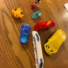 走る系おもちゃセットの画像