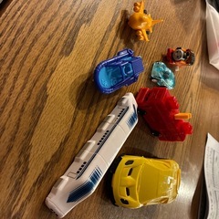 走る系おもちゃセットの画像