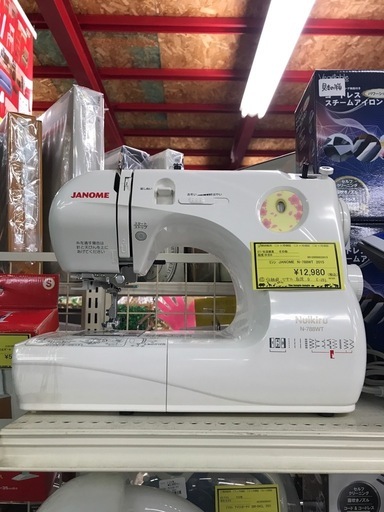 ジャングルジャングル貝塚店　ミシン　JANOME  ロックカッター内蔵　電子ミシン　ホワイト　白　中古　貝塚市　二色浜