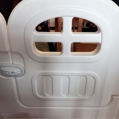 ベビーサークルの画像