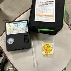 タイヤ空気圧充填　エアコンプレッサー(未使用)の画像