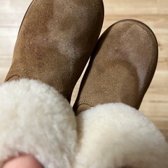 UGG✨定番人気✨シンプルムートンブーツ✨ベビーブーツ✨の画像