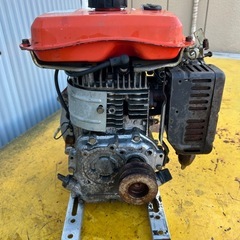 三菱エンジン　エンジンかかります調子悪い　ジャンク品の画像