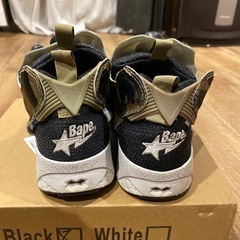 アベイシングエイプ×リーボック　カモフラ　サイズ　24.5の画像